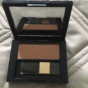 Estée Lauder Sculpting Blush-limited edition